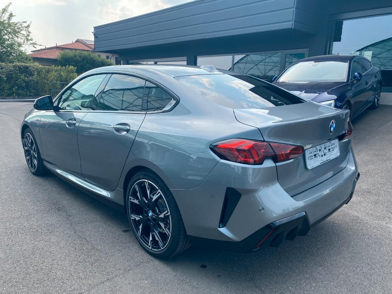 BMW 220 GRAND COUPE 48V MSPORT CAMBIO AUTO,CERCHI 19, LED