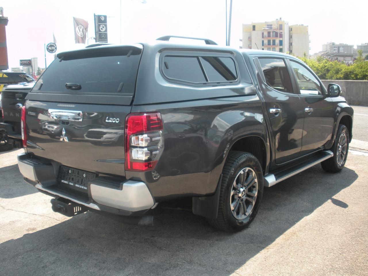 Mitsubishi L200 2.3 D Double Cab 4x4 Super Select Intense aut.