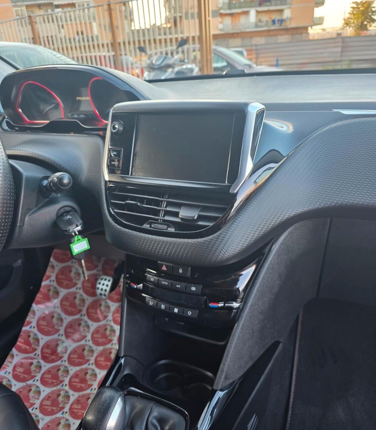 Peugeot 208 BlueHDi 100 5 porte GT Line
