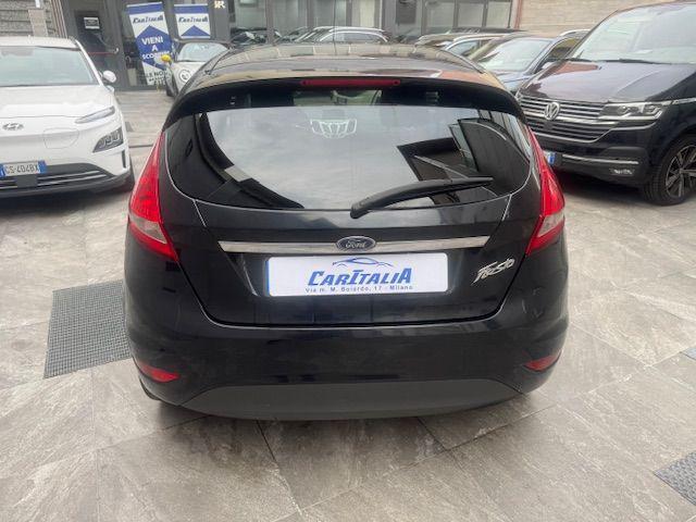 FORD Fiesta 1.4 TDCi 68CV 5 porte Titanium