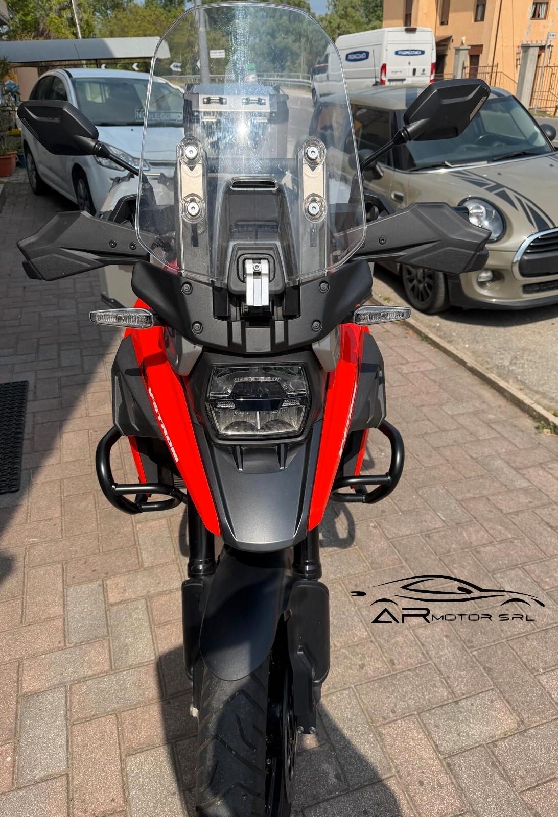 Suzuki V Strom DL 1050