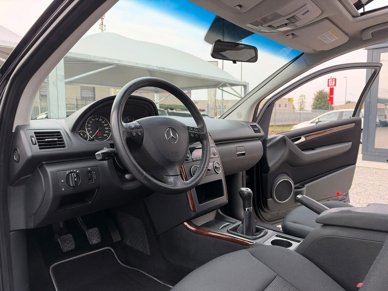 Mercedes-benz A 150 Coupé Elegance TETTO PANORAMICO OK NEOPATENTATI