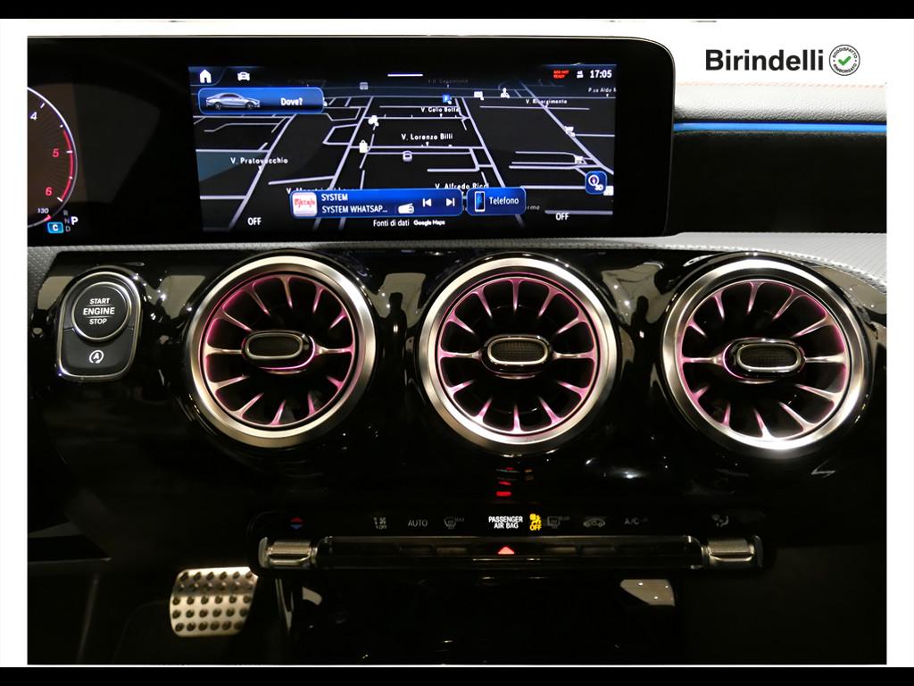 Mercedes-Benz CLA Coupé (C118) - CLA 200 d Automatic AMG Line Advanced Plus