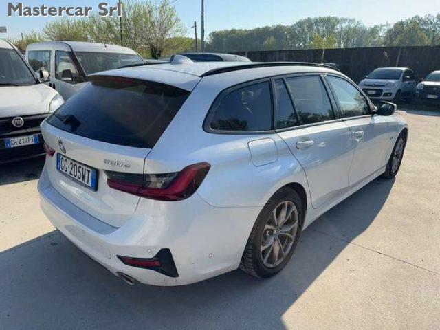BMW 320 320e Sport Touring auto TG : GG205WT