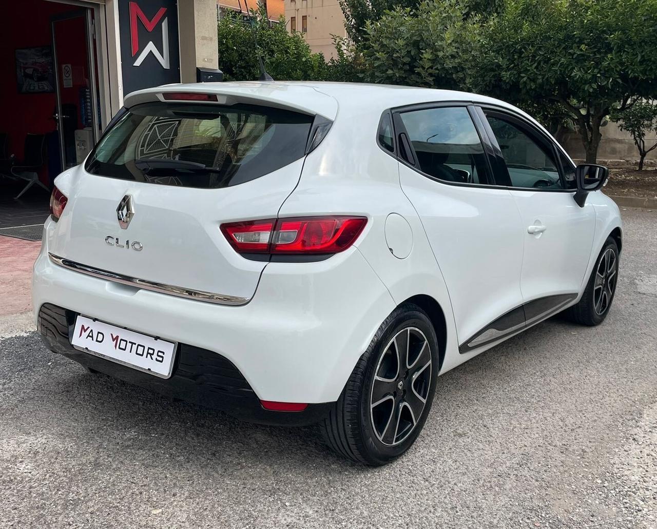 Renault Clio 1.2 NEO UNICO PROPRIETARIO 2014