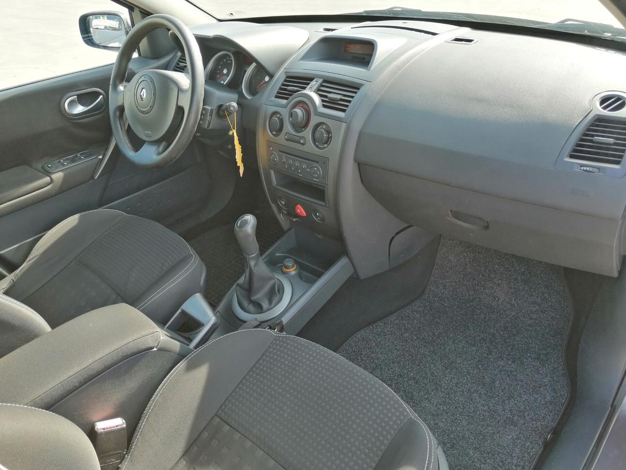 Renault Megane Mégane 1.6 16V Grandtour Dynamique