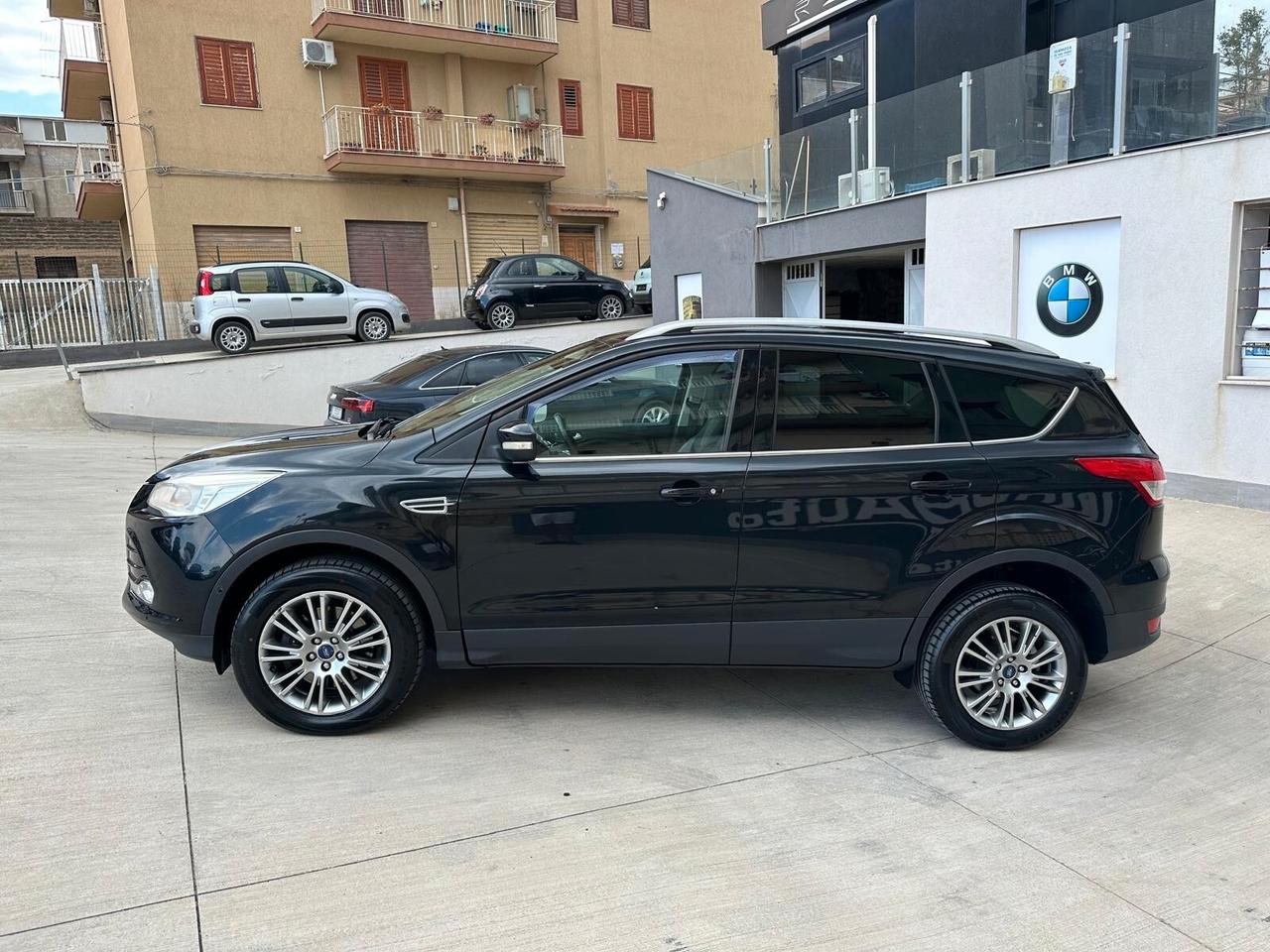 Ford Kuga 2.0 TDCI 140 CV 4WD Powershift Plus Gancio di traino