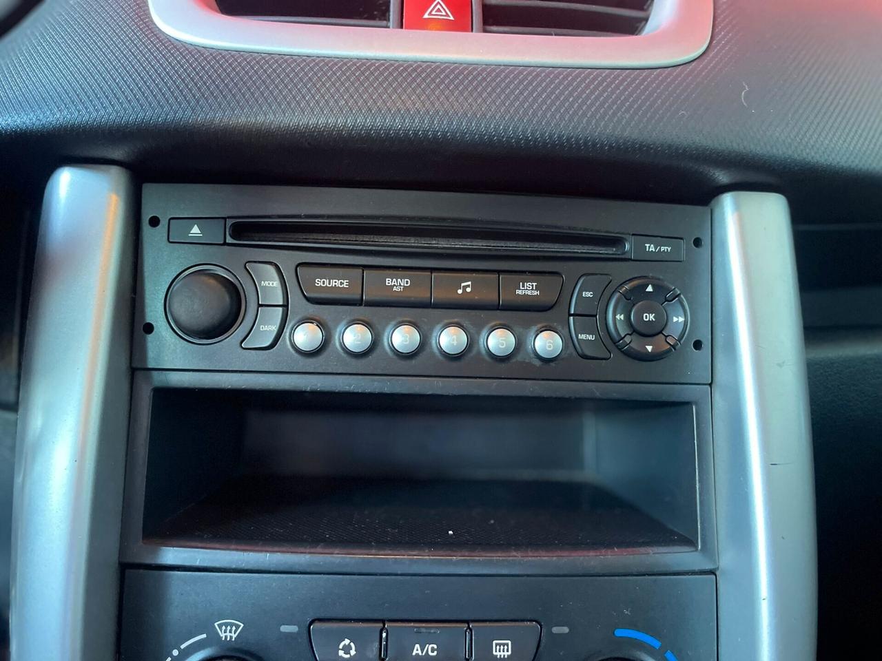 Peugeot 207 1.6 8V HDi 93CV SW Active