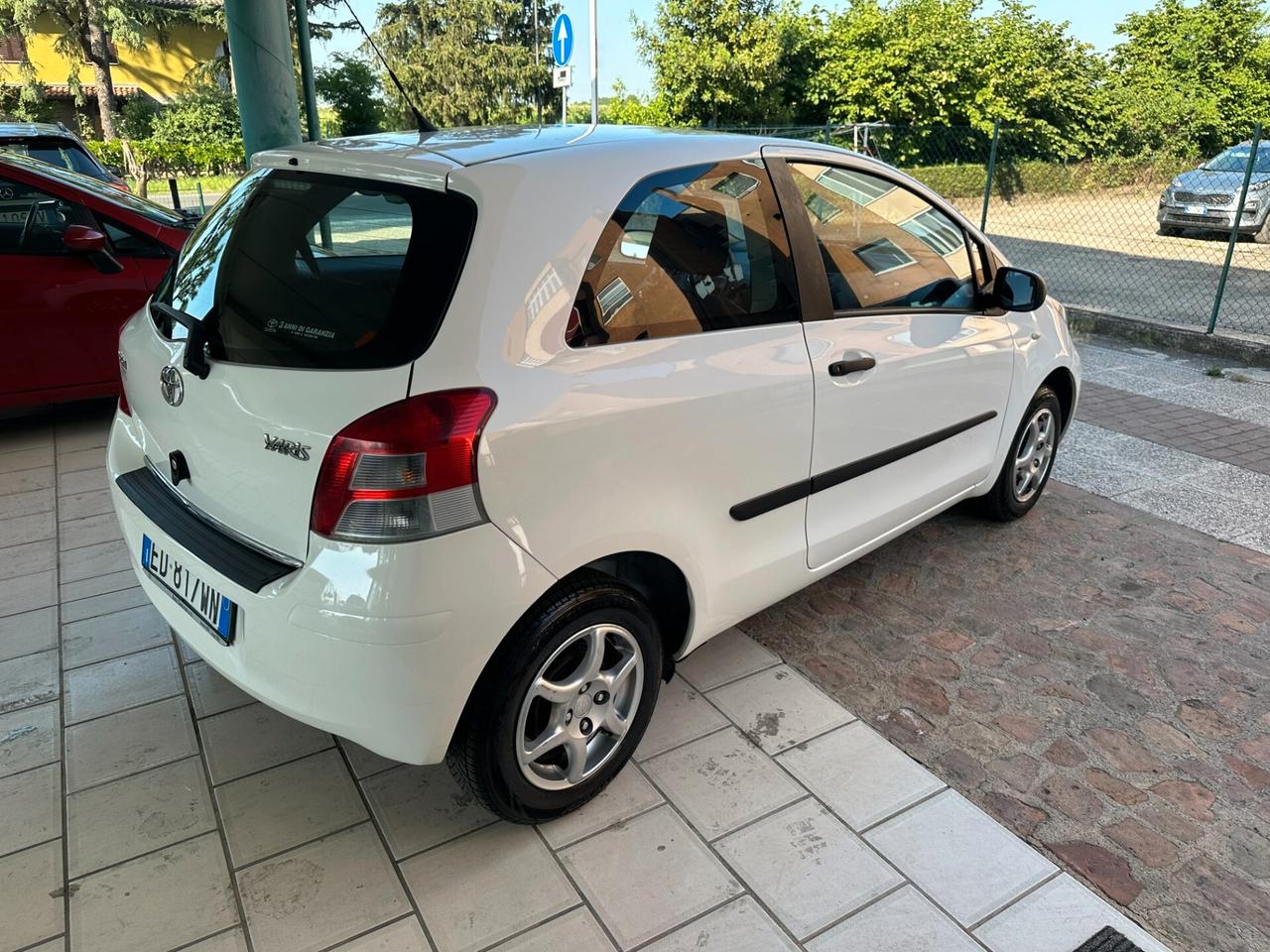 Toyota Yaris 1.0 (12 Rate)
