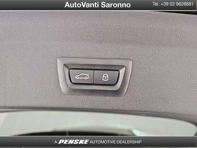 BMW Serie 1 120 48V MSport (con kit invernale da 19")