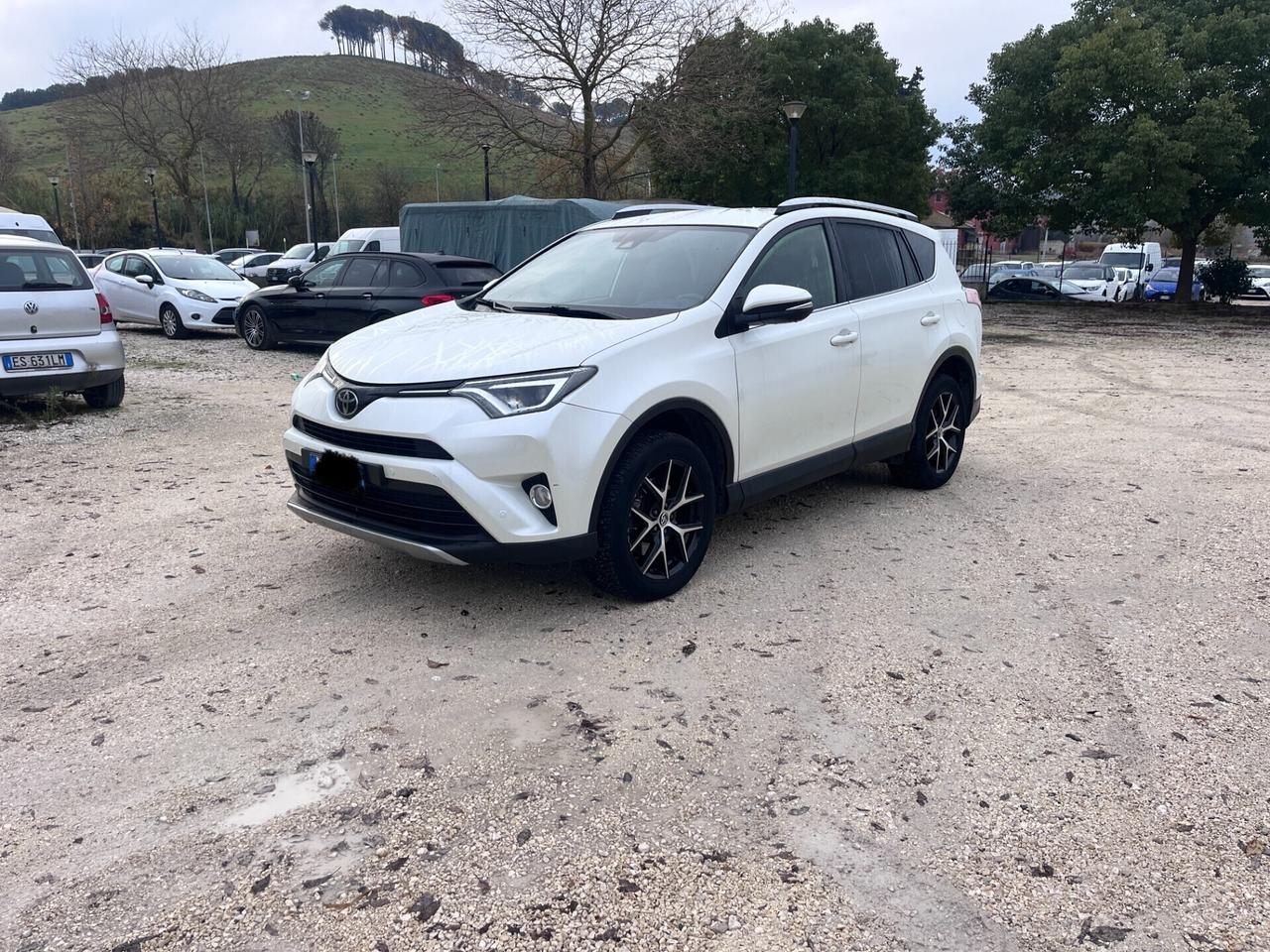 Toyota RAV 4 RAV4 2.0 D-4D 2WD Active