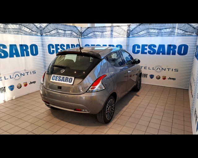 LANCIA Ypsilon 1.0 firefly hybrid Oro s&s 70cv