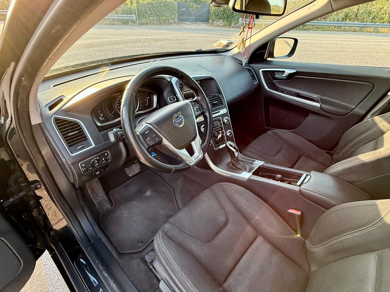 Volvo XC 60 XC60 D3 Geartronic Momentum