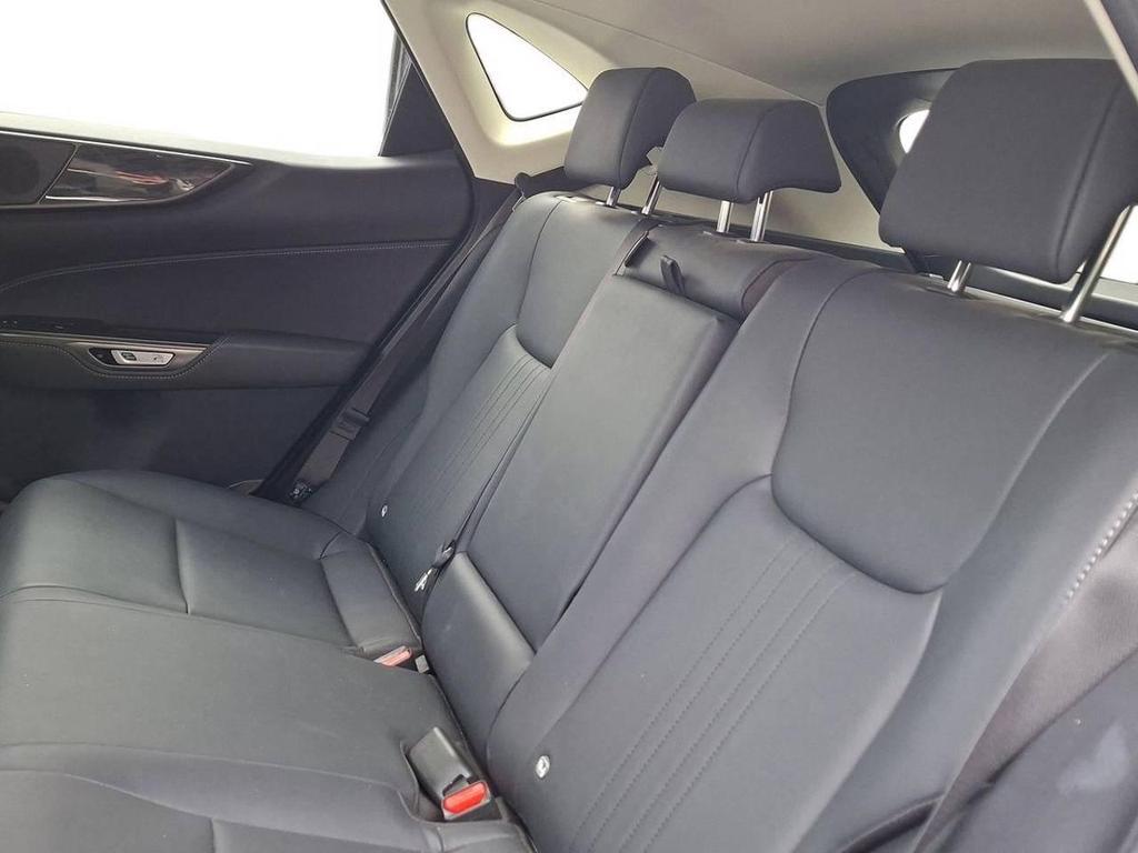 Lexus NX 2.5 Hybrid Premium 4WD e-CVT