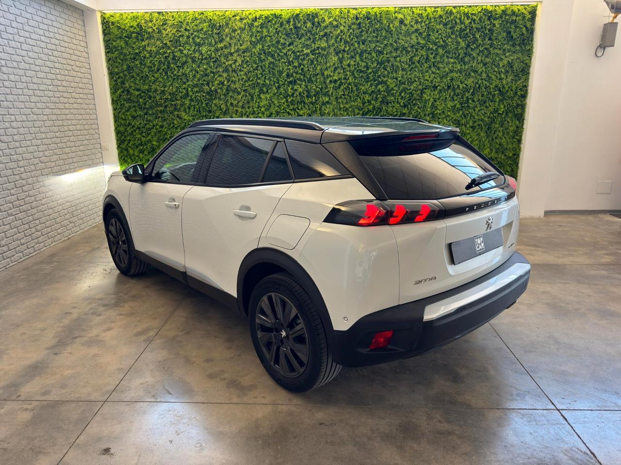 Peugeot 2008 BlueHDi 130 S&S EAT8 GT Line