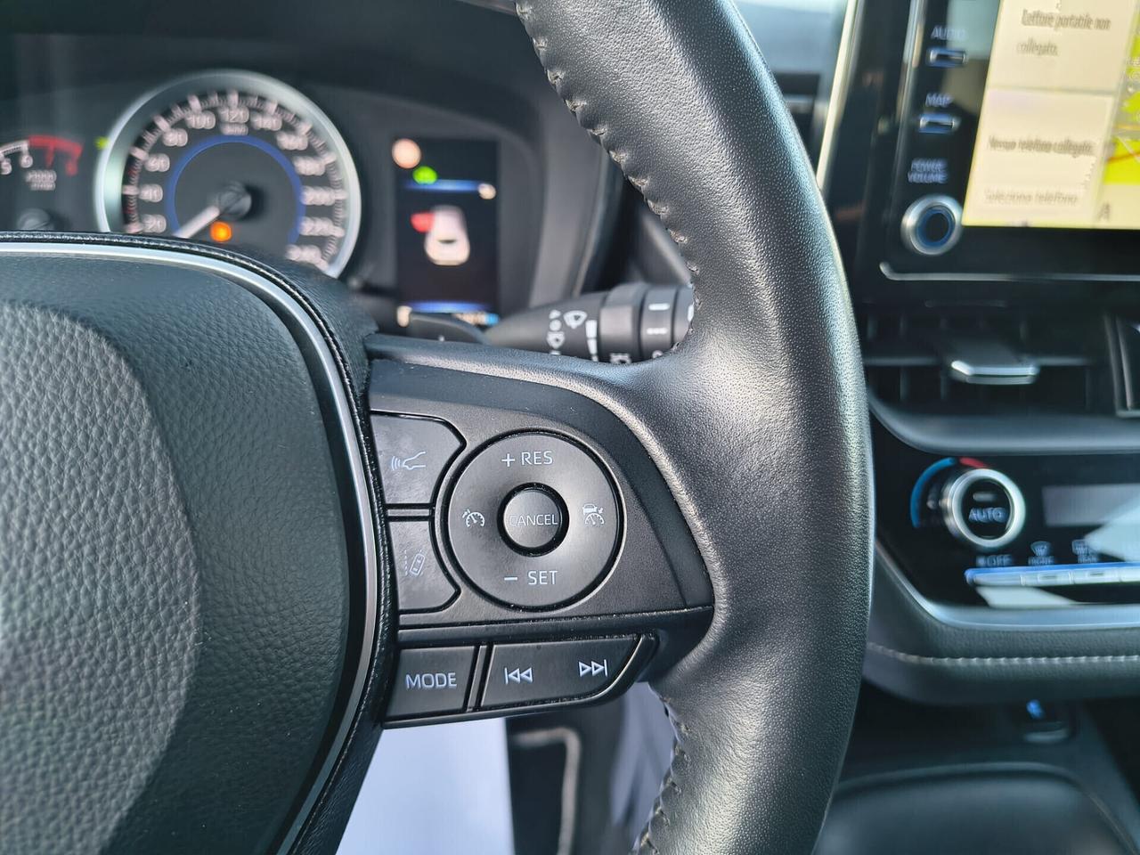 Toyota Corolla 2.0 Hybrid **PREZZO PROMO**