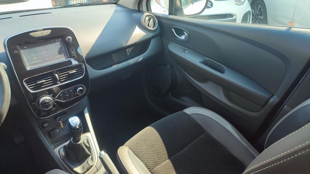 Renault Clio dCi 90CV -FULL OPTIONAL-