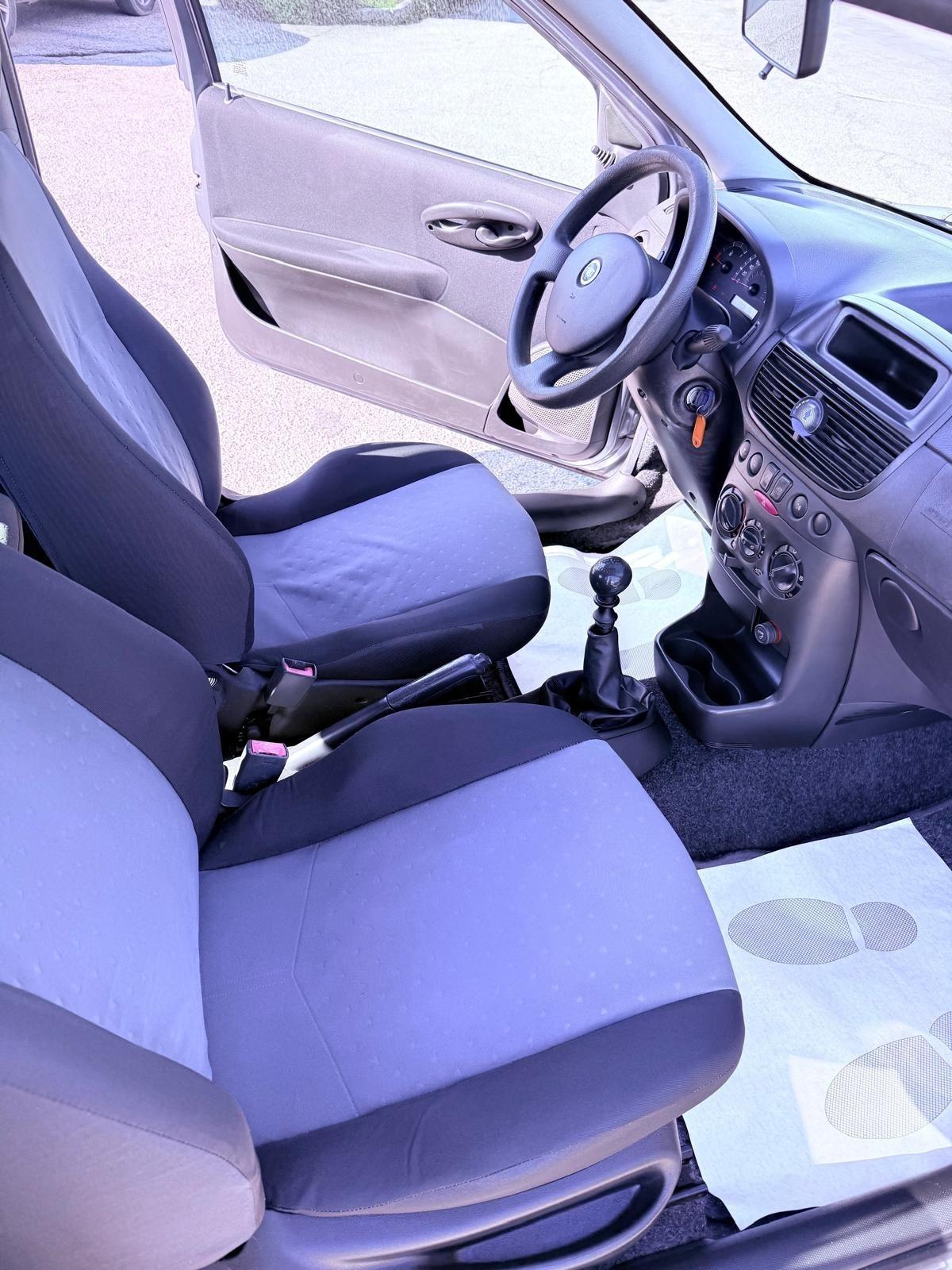 Fiat Punto 1.2 3 porte Dynamic Ok neopatentati