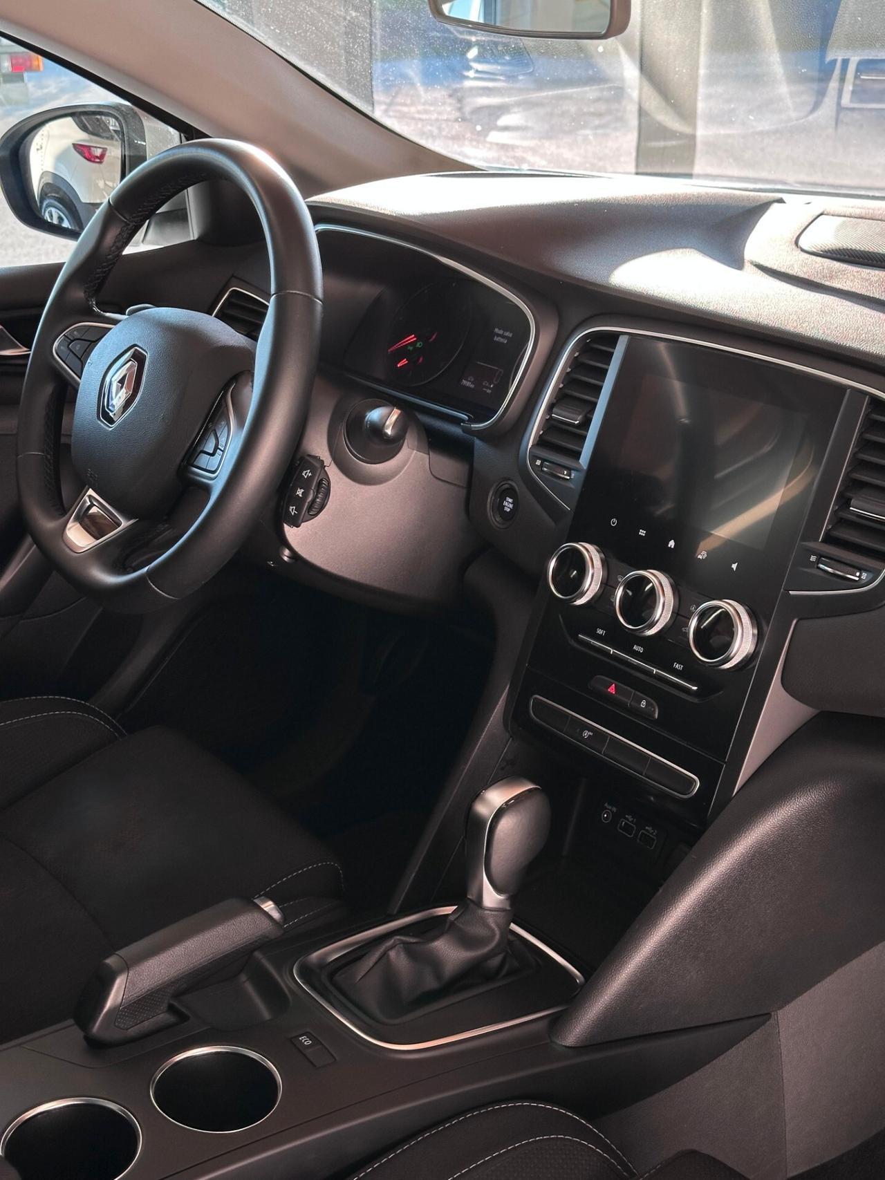 Renault Megane 2022 Sporter Blue dCi 115 CV EDC Business 2022