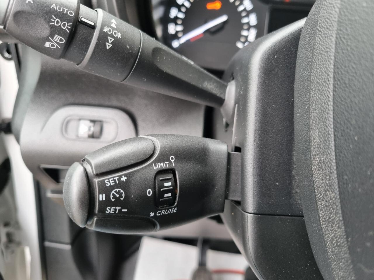 Berlingo 1.6 bluehdi 75cv Worker 10q 3p.ti IVA ESCLUSA