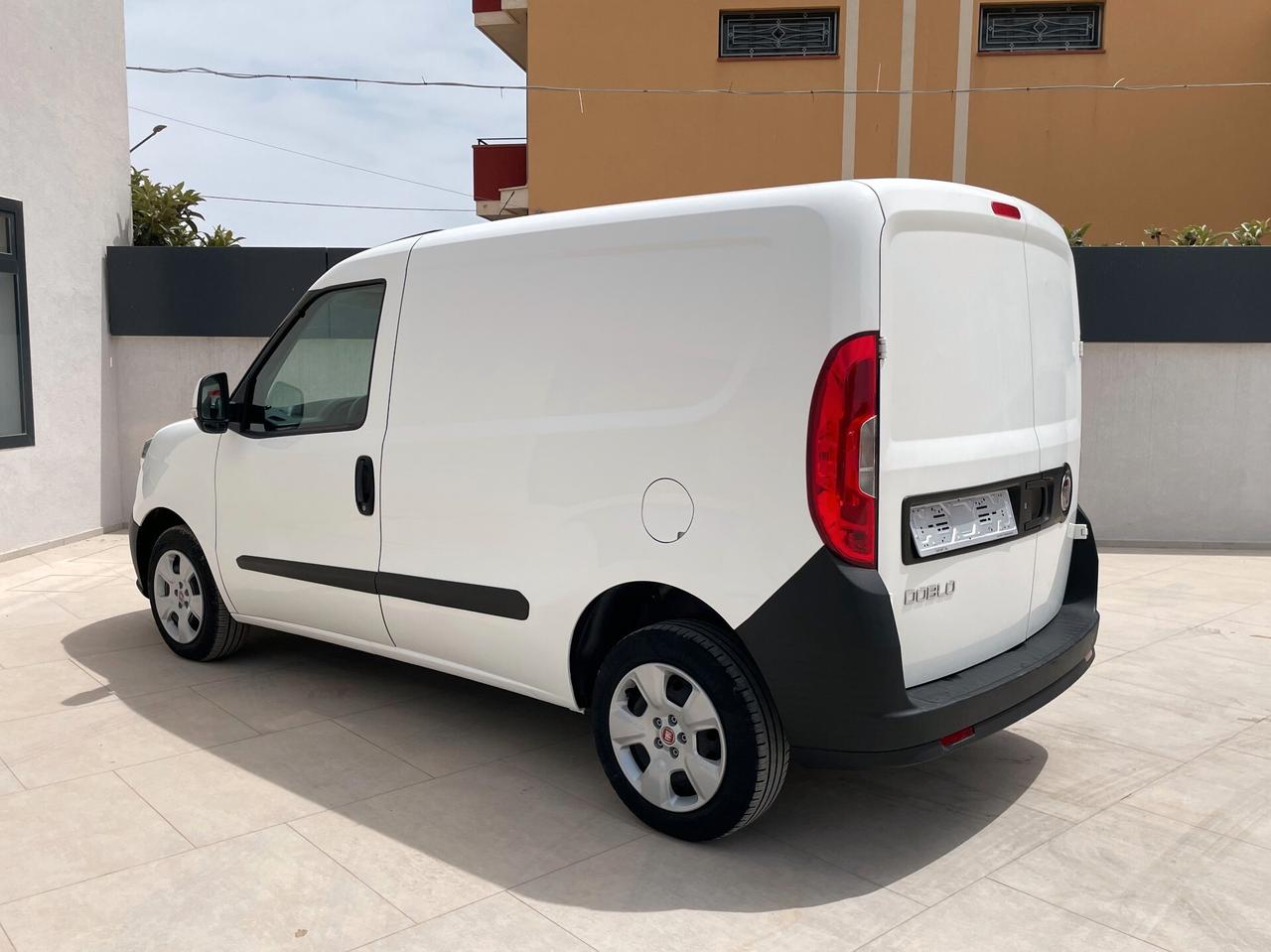 Fiat Doblò 1.3 MJT 75 CV 3 POSTI ( PREZZO IVA ESCLUSA)