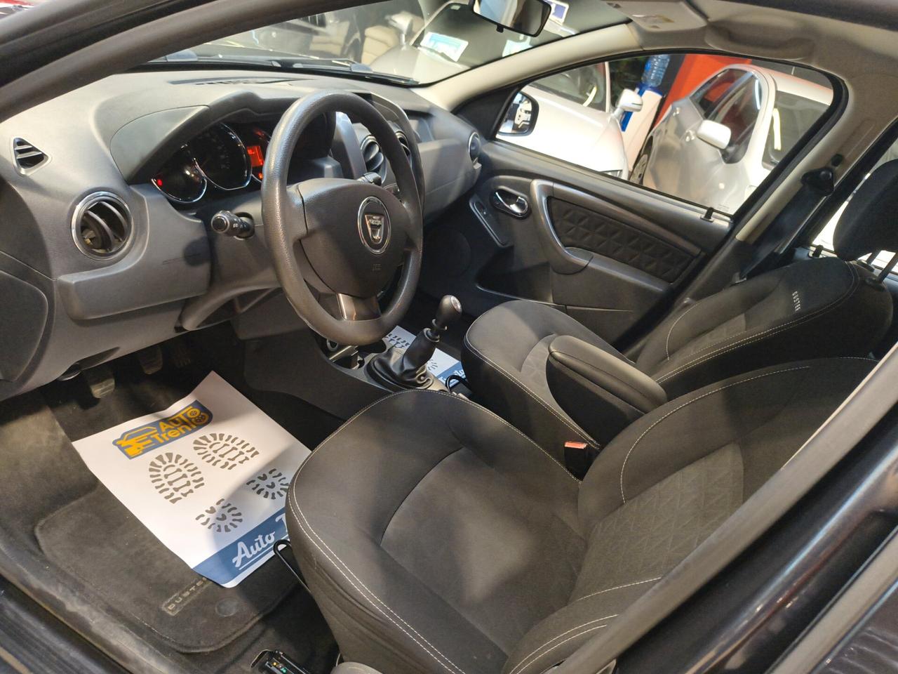 Dacia Duster 1.6 110CV 4x4 Gancio traino solo 99.000 km