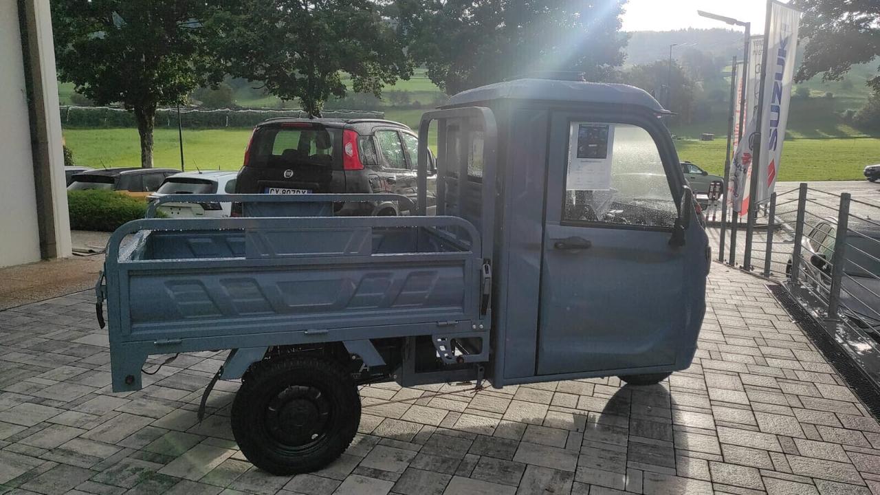 APE TRICICLO ELETTRICO E-CARRO CABIN