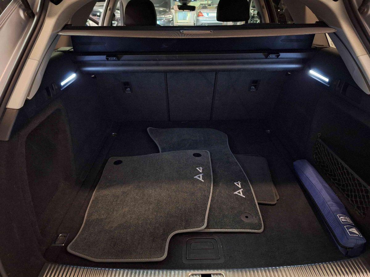 AUDI A4 Avant 35 TDI S tr Sport - 8 GOMME - APPLE - VETRI SCURI - GAR.24 MESI