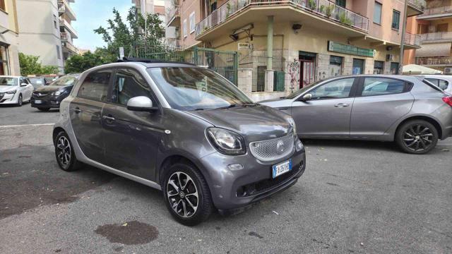 SMART ForFour 70 1.0 Passion