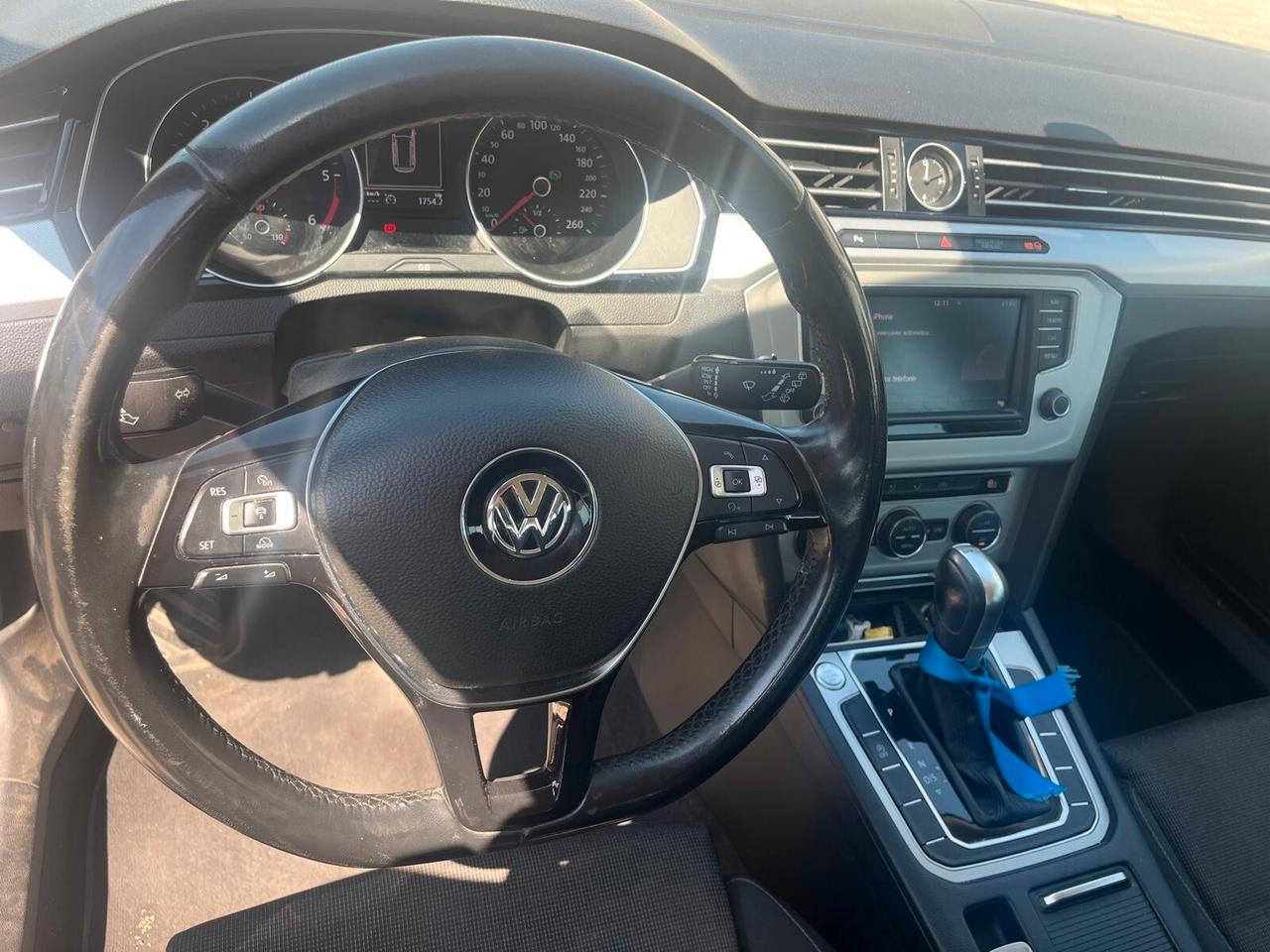 Volkswagen Passat 2.0 TDI DSG Comfortline BlueMotion Technology