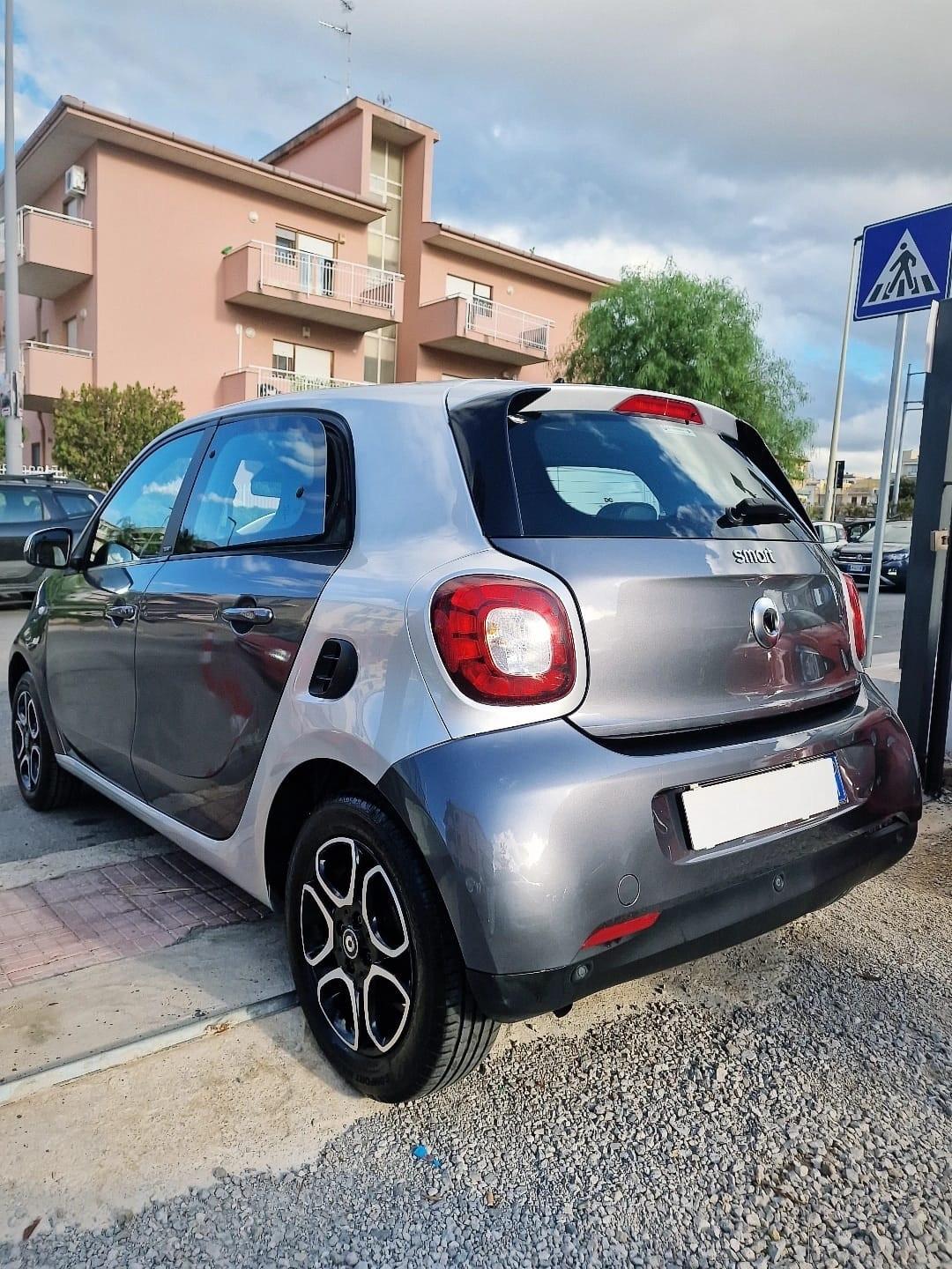 Smart ForFour 70 1.0 Prime