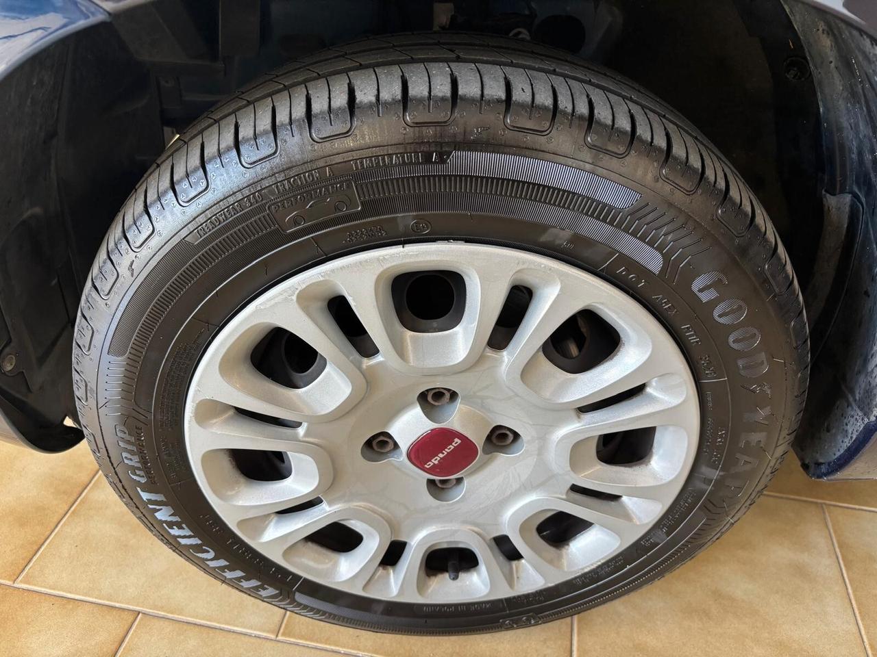 FIAT PANDA ANNO DICEMBRE 2020 BZ 1.2 ADATTA NEOPATENTATI KM 51 MILA