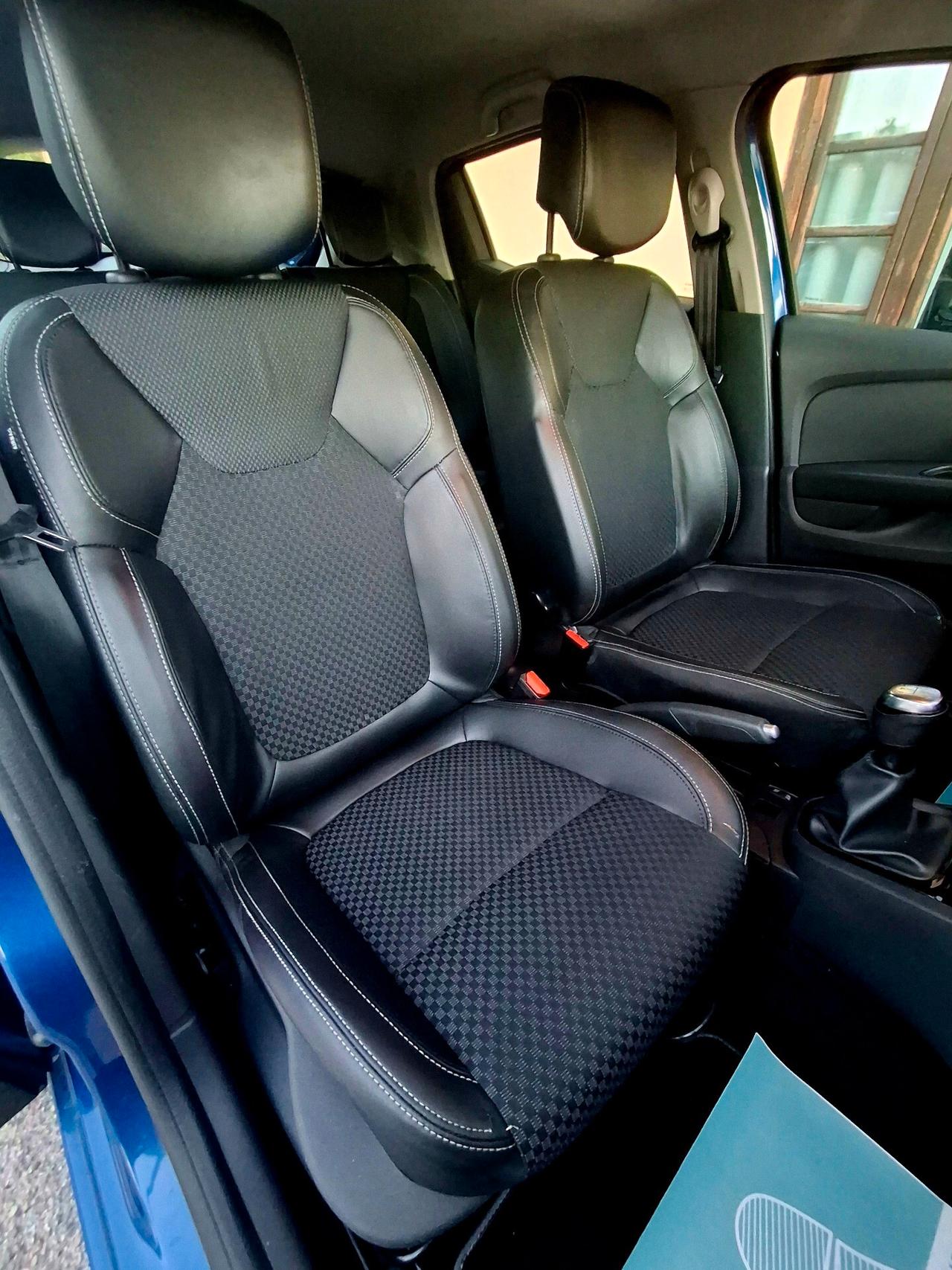 Renault Clio TCe 12V 90 CV GPL 5 porte Moschino Intens