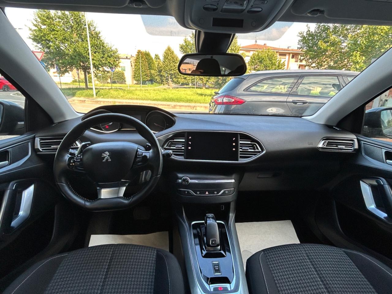 Peugeot 308 BlueHDi 130 S&S SW Business