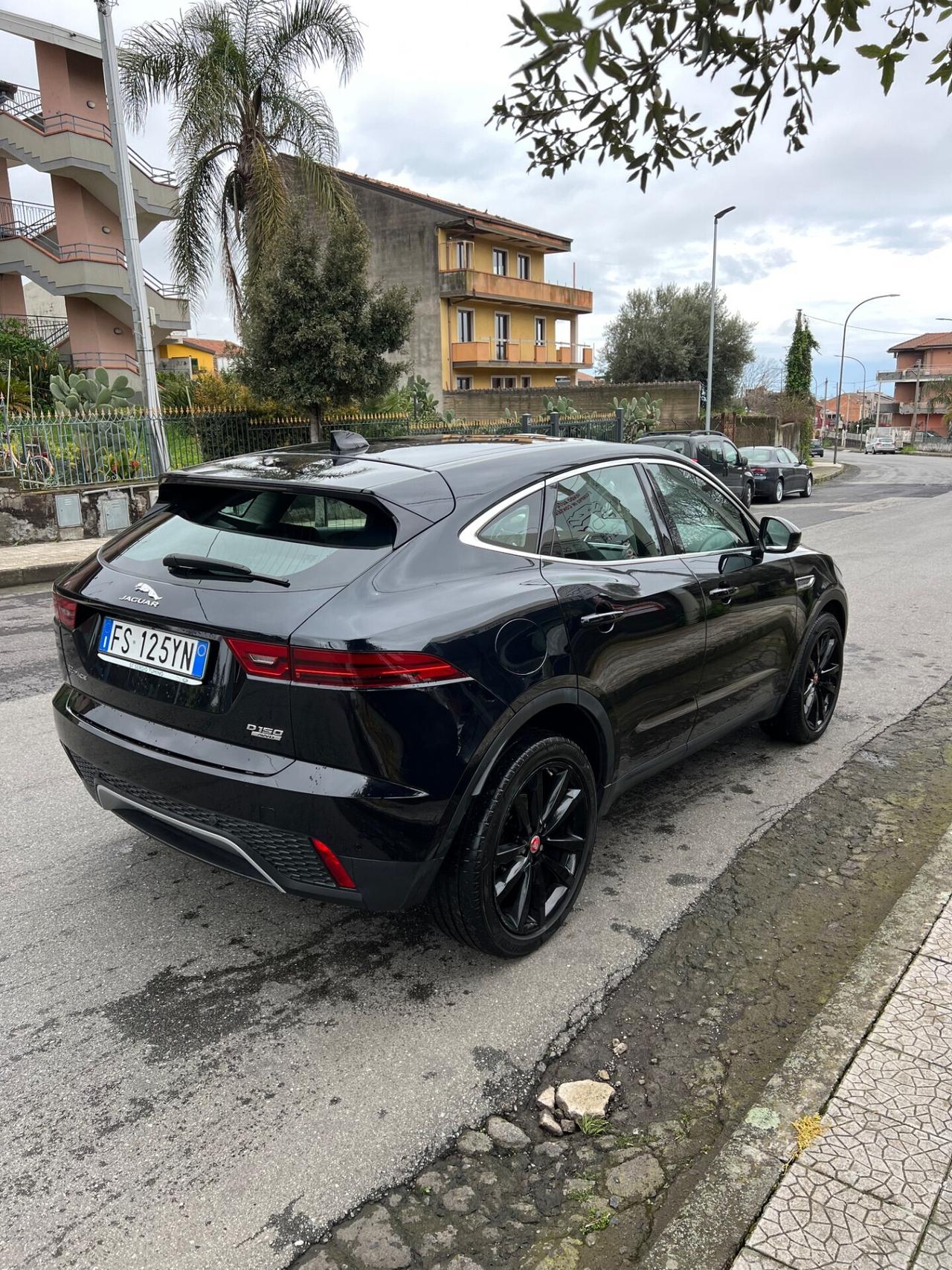 Jaguar E-Pace 2.0D 150 CV R-Dynamic