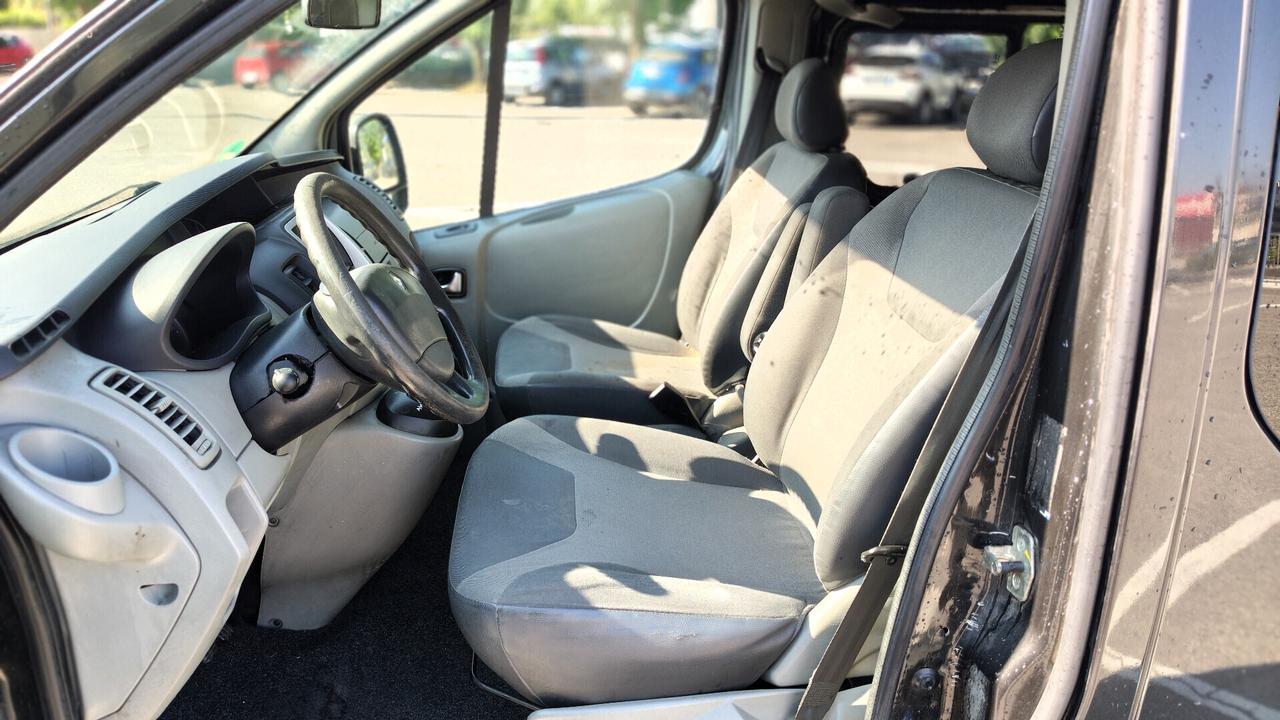 Renault Trafic 2.0 dCi/115 Aut Passenger Limousine DPF