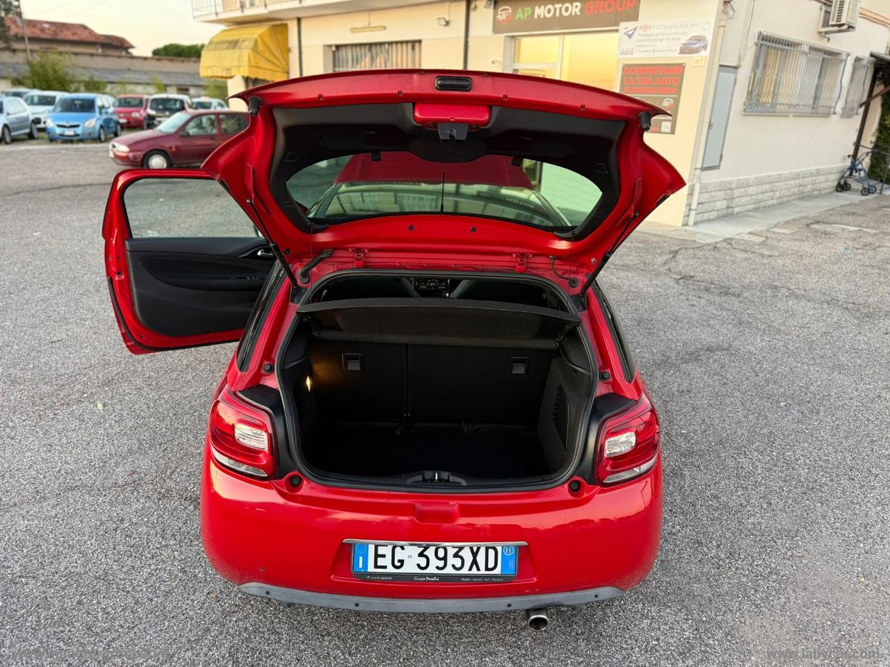 DS AUTOMOBILES DS 3 1.6 e-HDi 90 airdream EXCLUSIVE