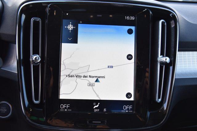 VOLVO XC40 T5 Recharge Plug-in Hybrid Inscription