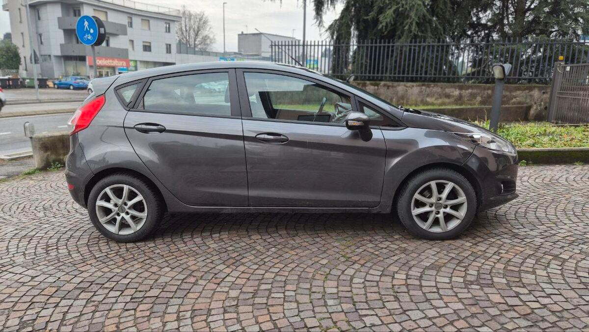 Ford Fiesta 1.5 tdci Business 75cv 5p