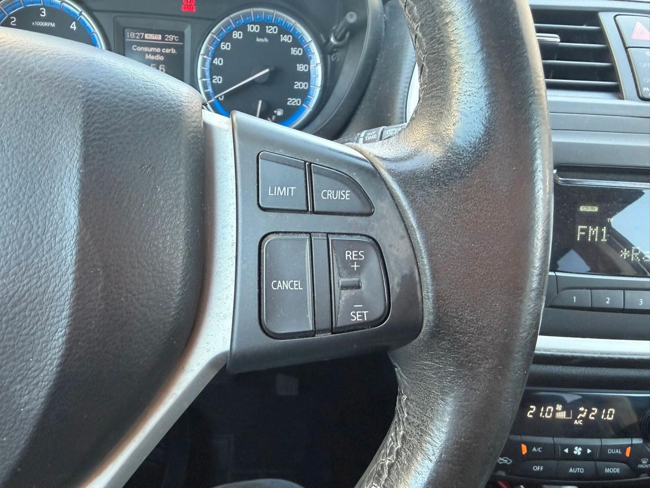 Suzuki S-Cross 1.6 DDiS 4WD All Grip Style