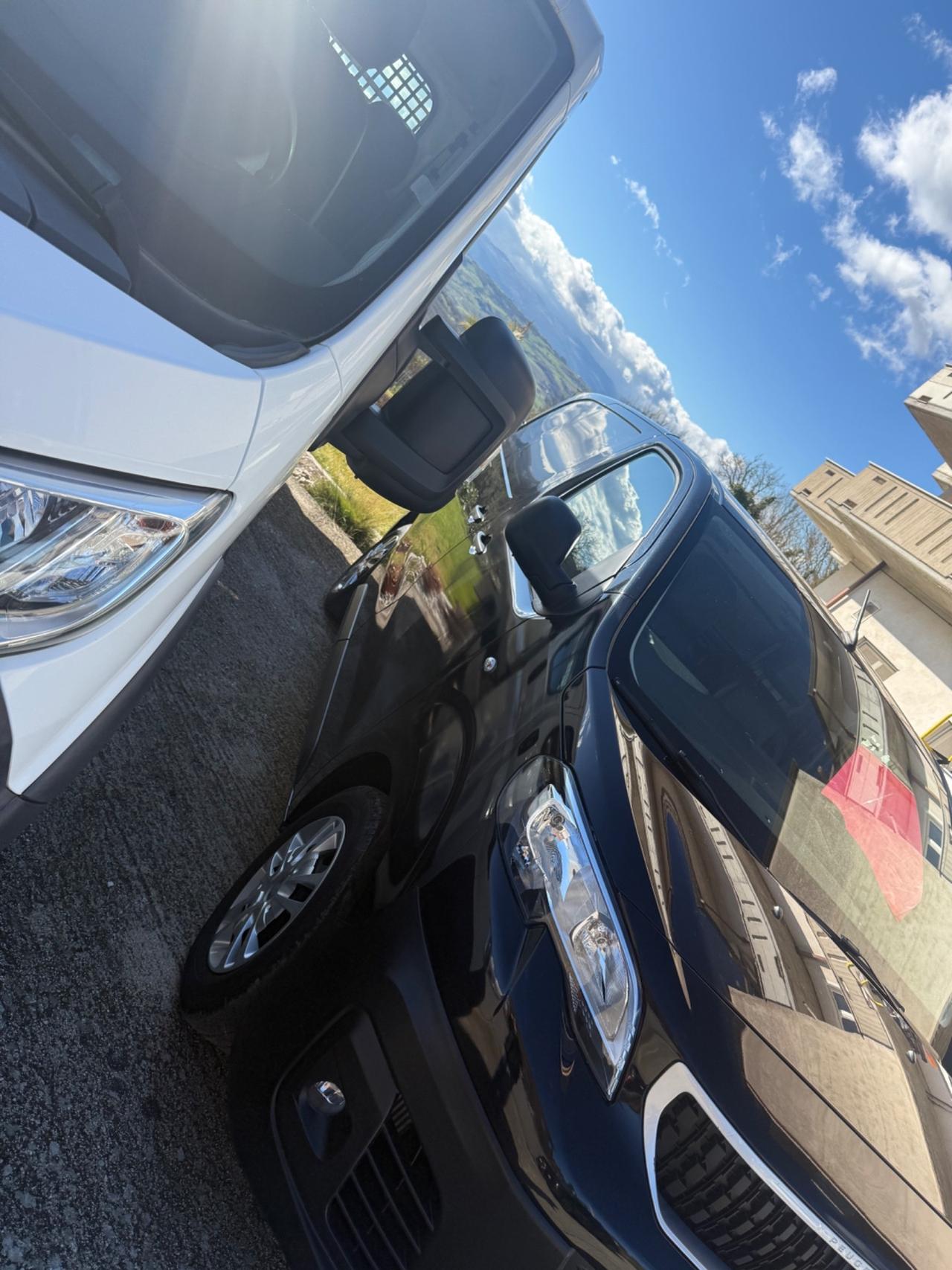 Peugeot Expert 2.0 BlueHDi 120 S&S EAT8 PC-TN Furg. Premium Compact