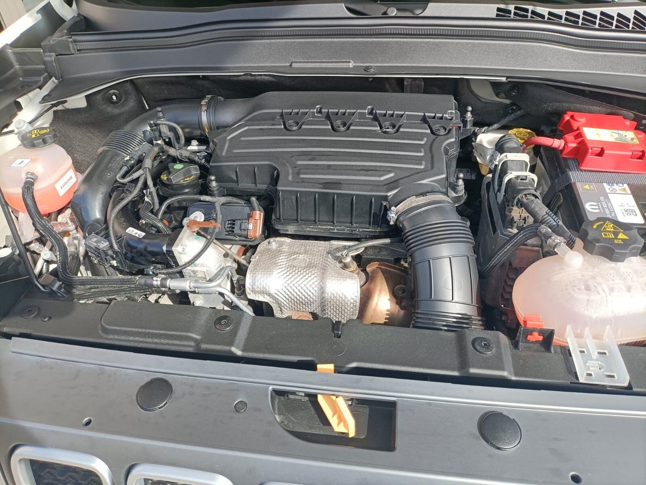 Jeep Renegade 1.5 Turbo T4 MHEV Limited