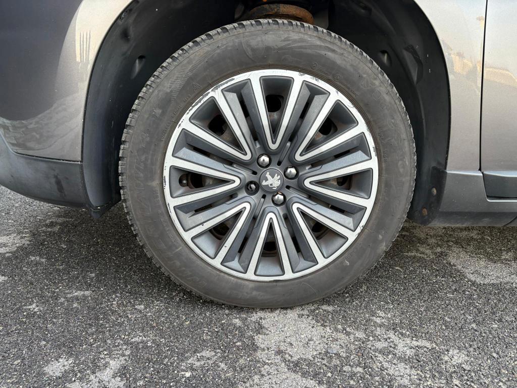 Peugeot 2008 2008 1.6 bluehdi Allure 100cv