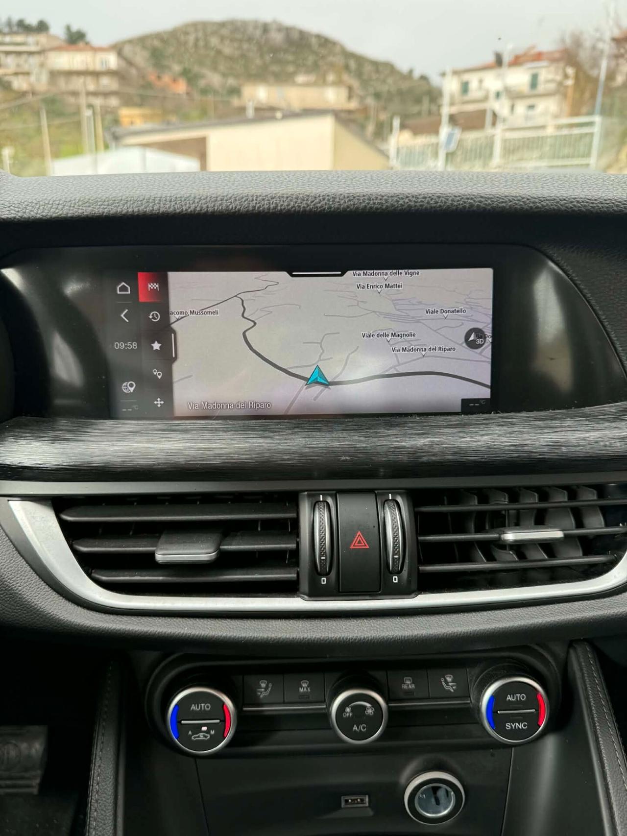 Alfa Romeo Stelvio 2.2 Turbodiesel 160 CV AT8 RWD Sprint