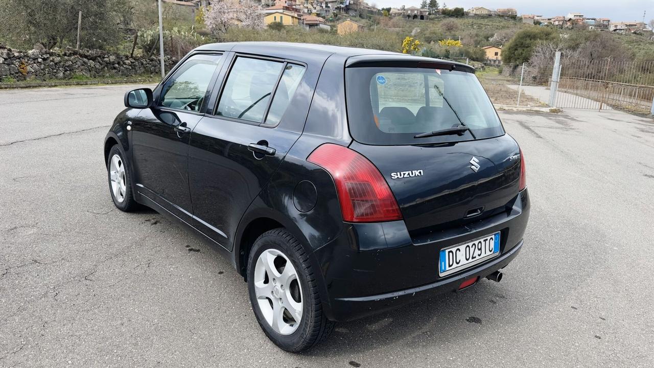Suzuki Swift 1.3 Diesel 5p