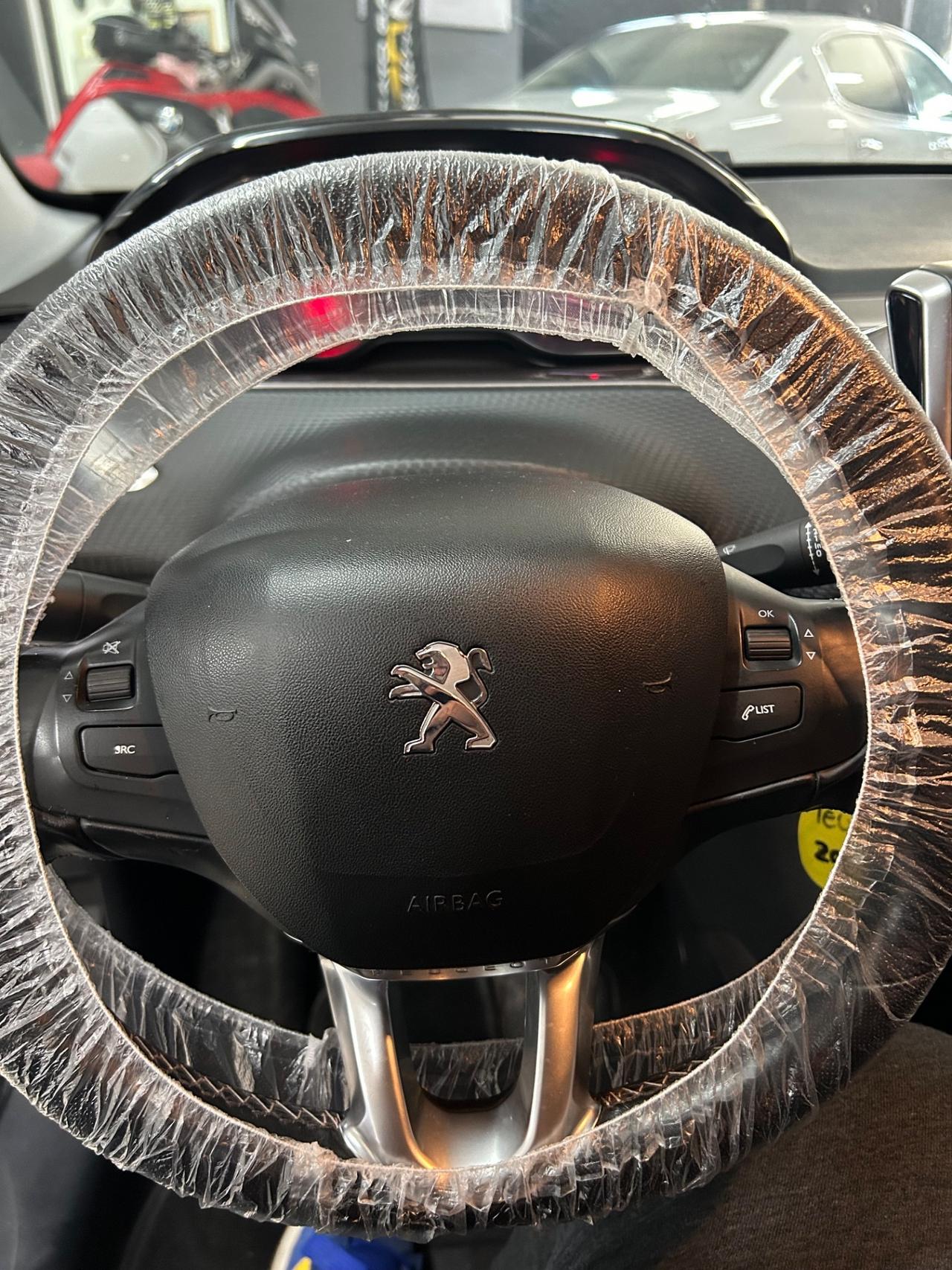 Peugeot 2008 1.4 HDi 68CV Active