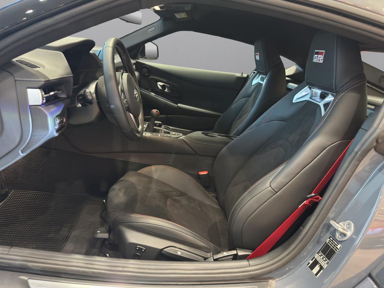 Toyota GR supra 3.0 Lightweight EVO