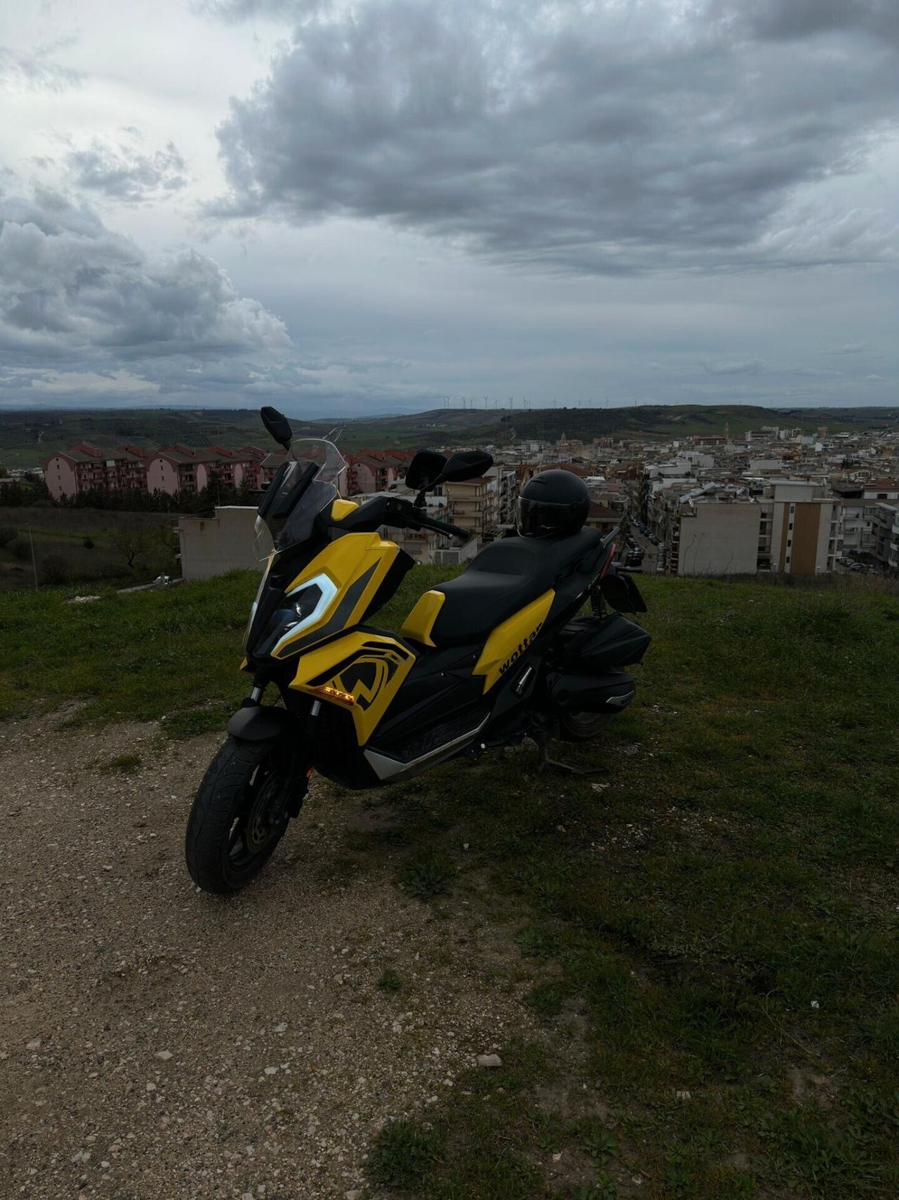 Wottan Motor Storm-V 125** 11.000 KM**