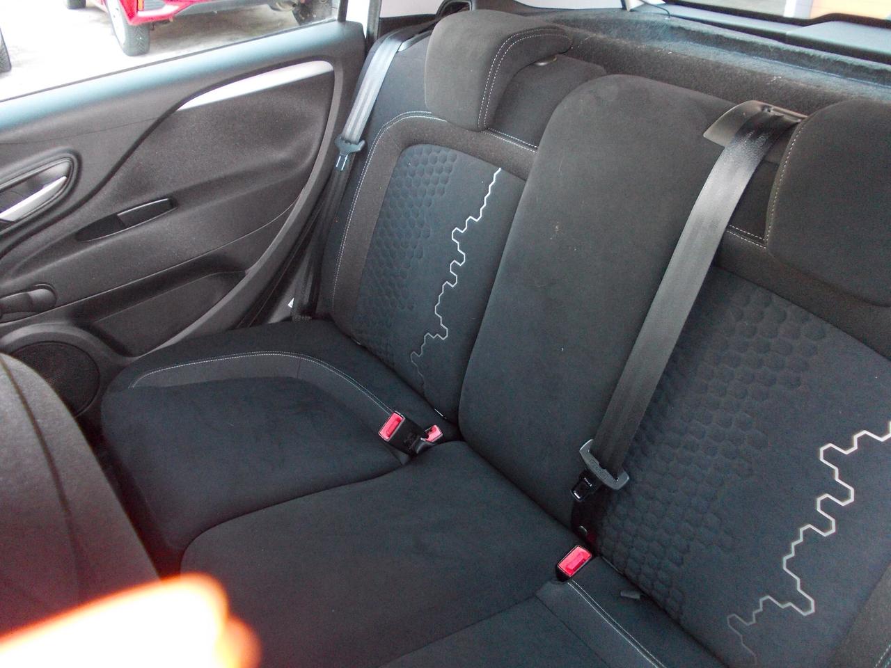 Fiat Punto 1.4 -GPL-5 p. Lounge-KM73978