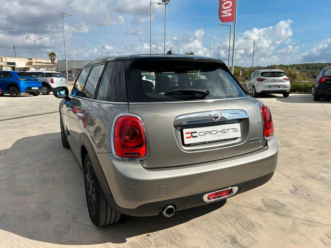 Mini Mini 5 Porte 1.5 Cooper D 5p